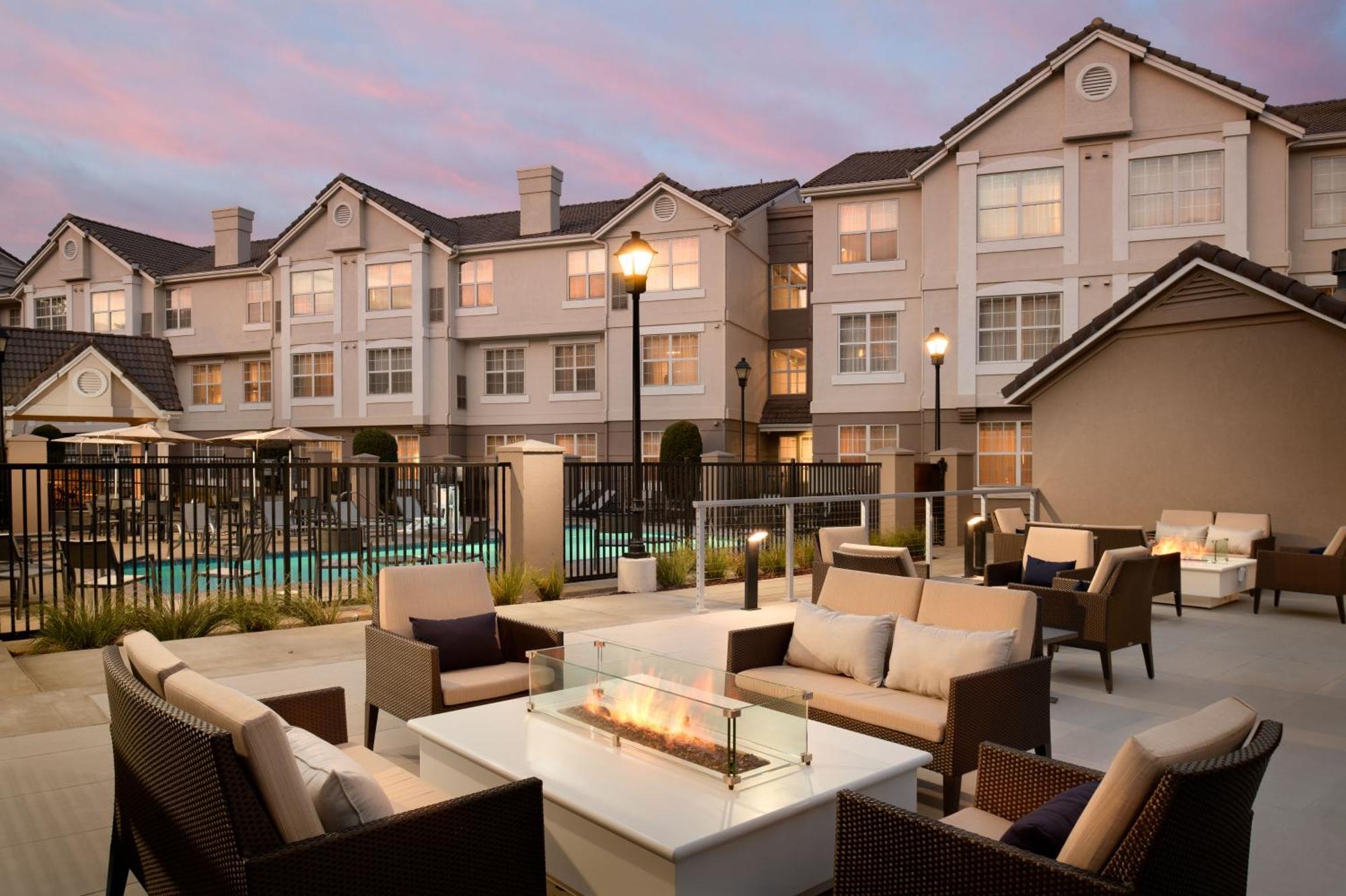 Residence Inn Pleasanton Exterior foto
