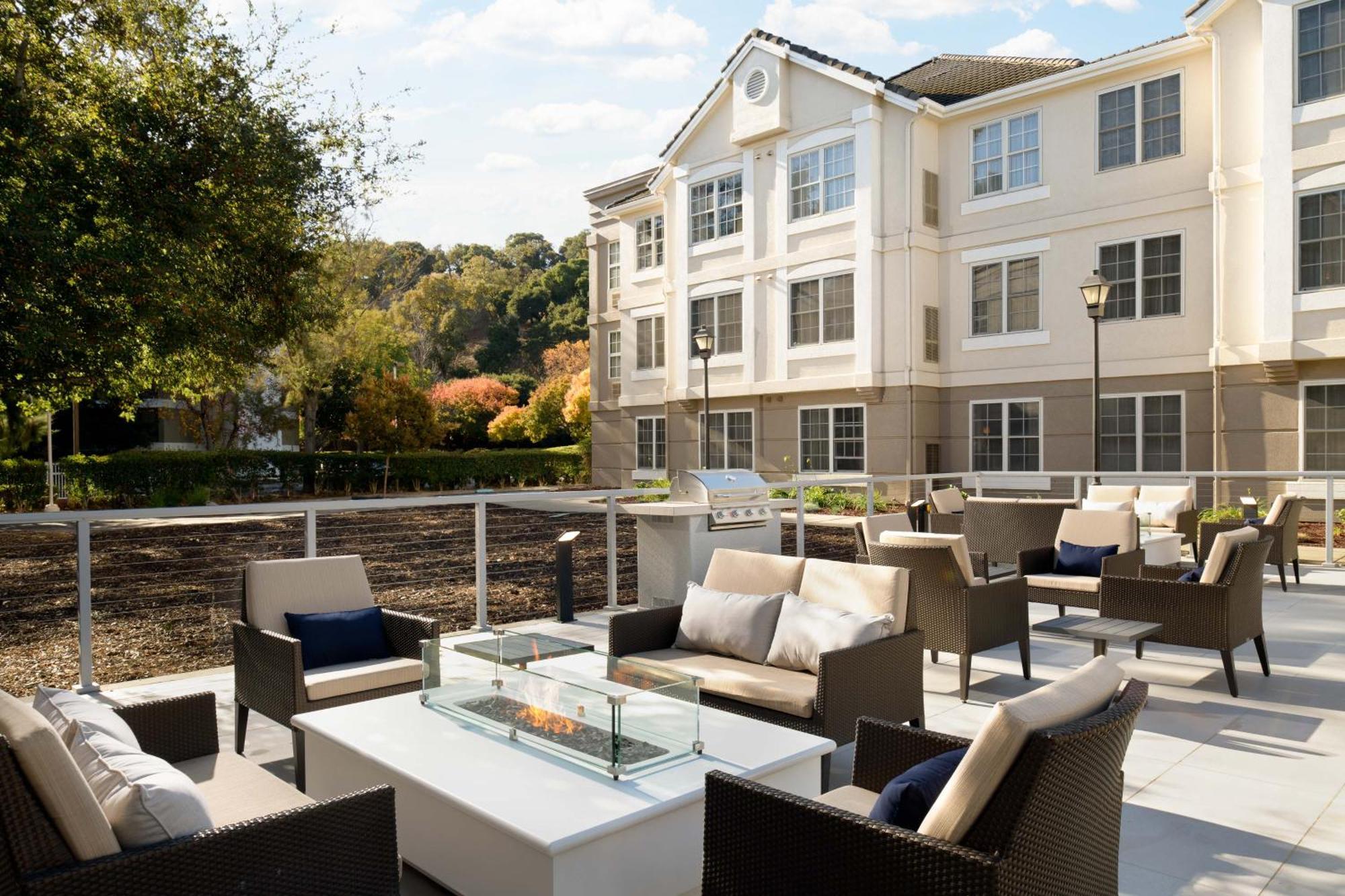 Residence Inn Pleasanton Exterior foto