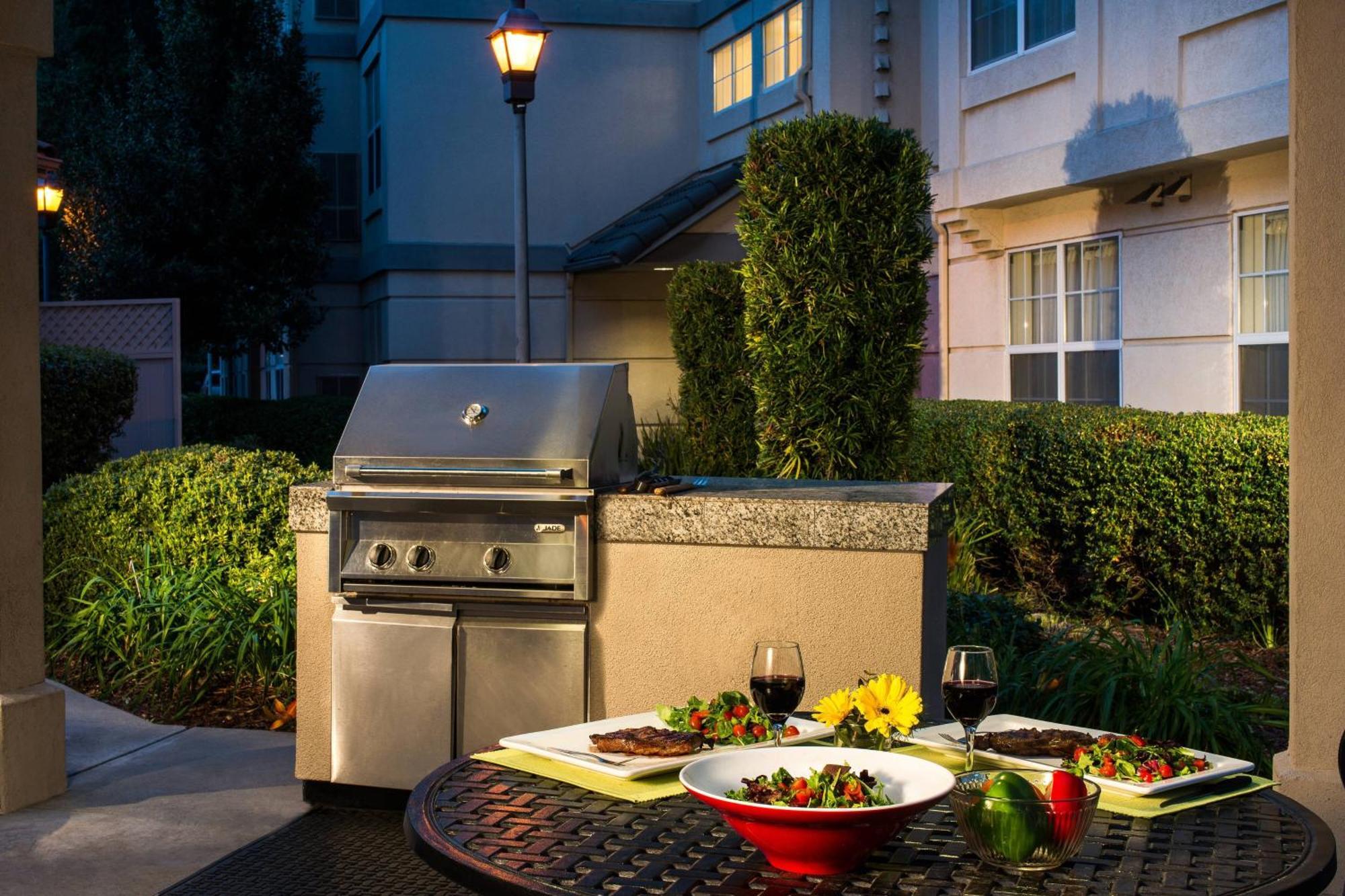 Residence Inn Pleasanton Exterior foto